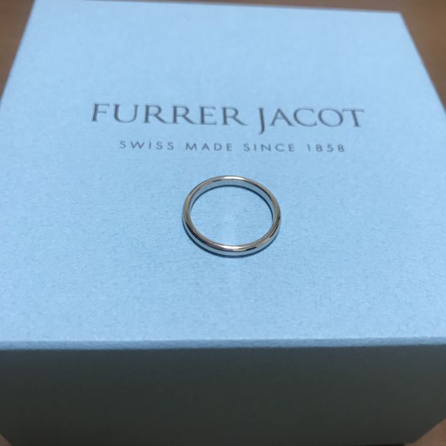 【【閉業】フラー・ジャコー(FURRER-JACOT)の口コミ】 シンプルでダイヤが付いてない結婚指輪を探していたところ、この指輪と出…