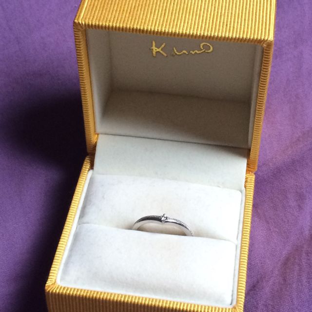 【ケイウノ ブライダル(K.UNO BRIDAL)の口コミ】 ふっくらとした指をフォローするアーチ状のデザインが気に入りました。ア…