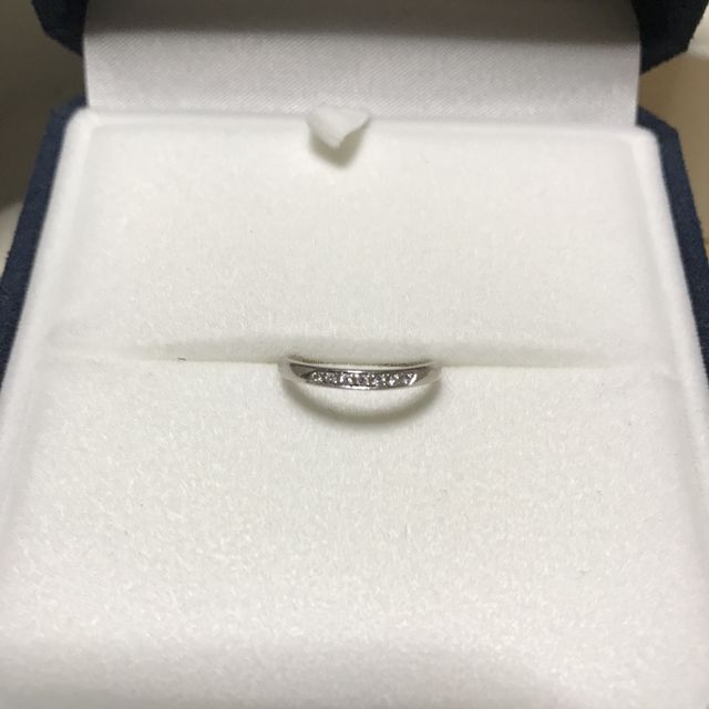 【festaria VOYAGE(フェスタリア ボヤージュ)の口コミ】 普段つけていても、邪魔にならないデザインがよかった。ダイヤも引っかか…