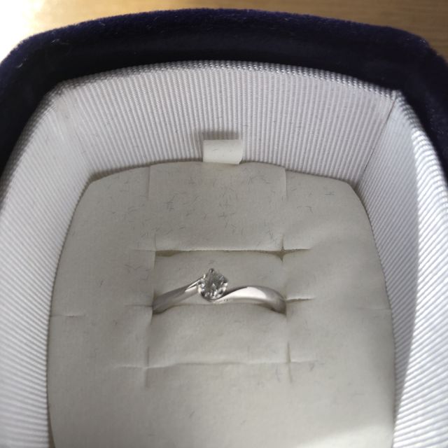 【4℃ BRIDAL(ヨンドシーブライダル)の口コミ】 派手なデザインや角ばったもの、ゴツゴツとしたものが苦手でナチュラルな…