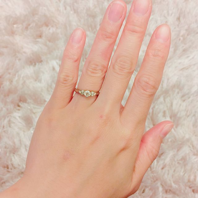 【銀座ダイヤモンドシライシの口コミ】 一石タイプやメレ、ハーフエタニティなど試してみましたが、自分では決め…