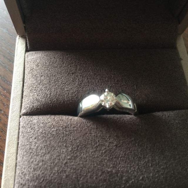 【ショーメ(CHAUMET)の口コミ】 結婚後に仕舞っておくのはもったいないと思っていたので、あまりフォーマ…