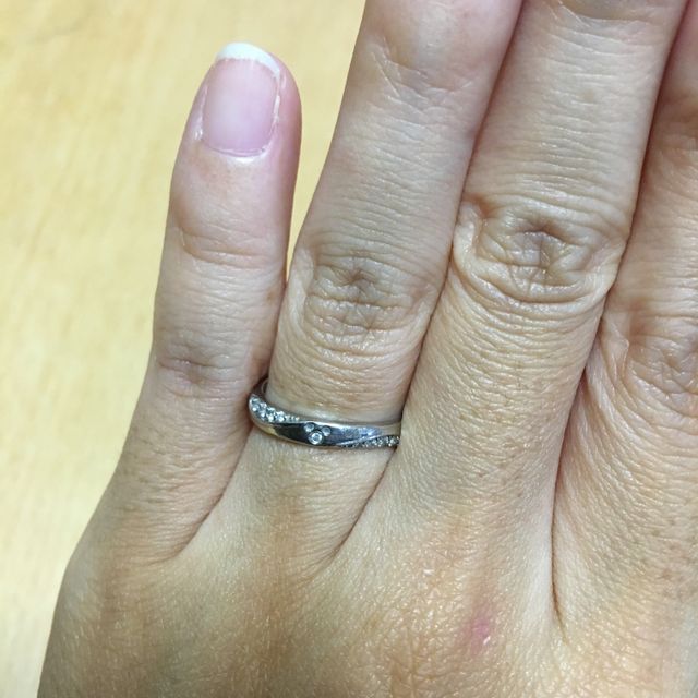 【THE KISS(ザ・キッス)の口コミ】 結婚から７年経ち、結婚指輪はしてましたが若い頃に買った安めのものだっ…