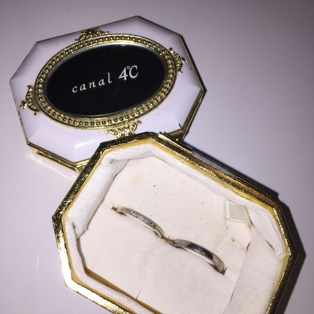 【canal4℃(カナルヨンドシー)の口コミ】 高価なものは買えないけど、やっぱり結婚指輪はほしい…とにかく見…