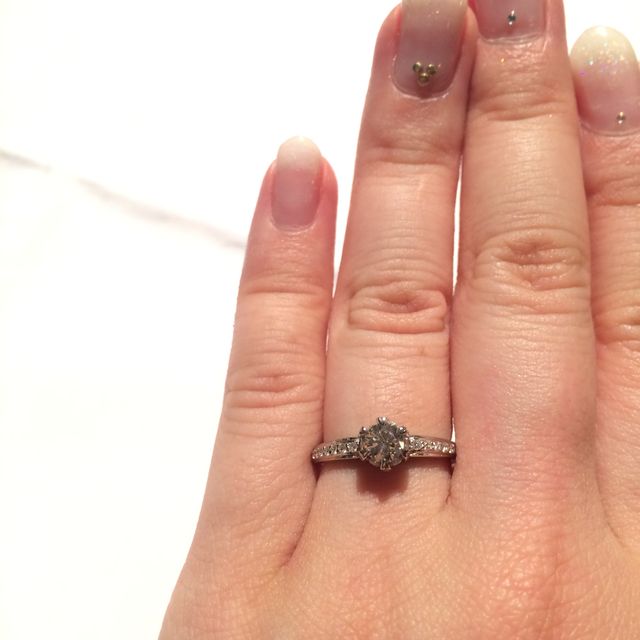 【ギンザタナカブライダル(GINZA TANAKA BRIDAL)の口コミ】 元々、年齢からしても華やかさがありラグジュアリーなものを、と思ってい…