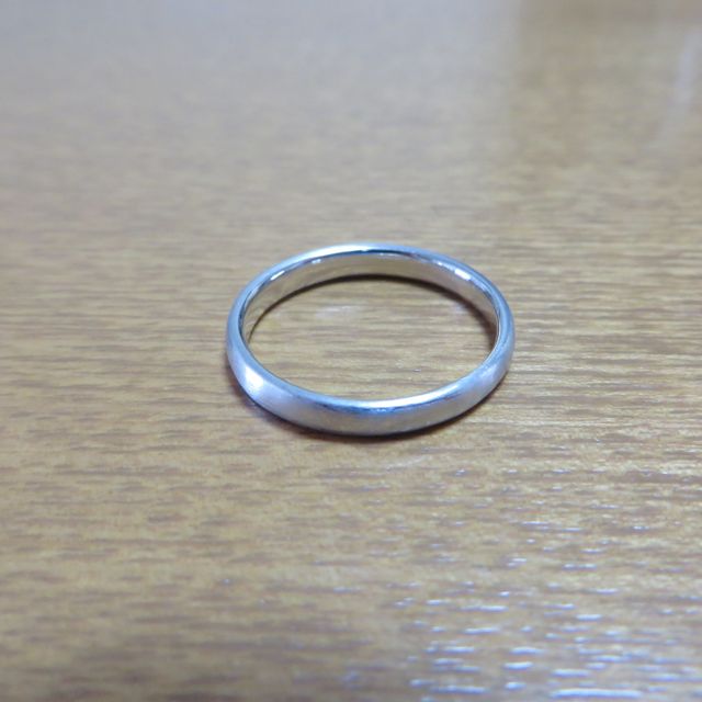 【ICHAROI(イサロイ)の口コミ】 デザインがシンプルなものを探していましたが、シンプルなものになるとど…