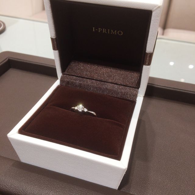 【アイプリモ(I-PRIMO)の口コミ】 ダイヤモンドをプレゼントしてもらっていたので、リング？を2人で選びに行…