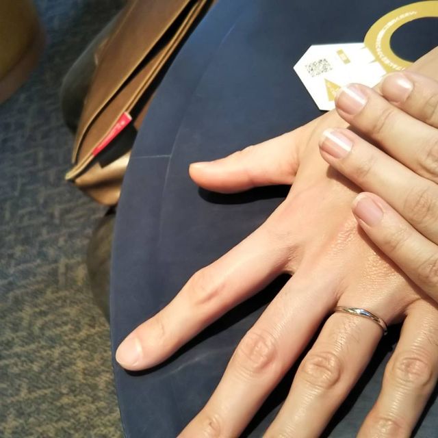 【銀座ダイヤモンドシライシの口コミ】 婚約指輪「スターリー」、結婚指輪(女)「ラディアントデイズ」、結婚指輪(…