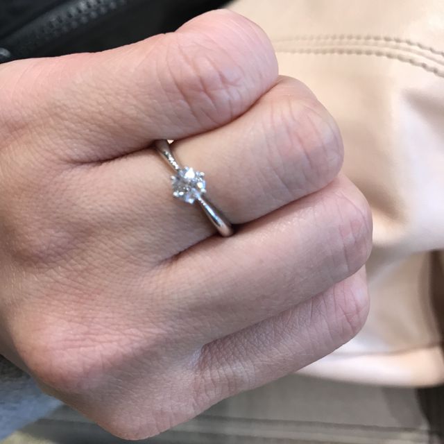 【Ponte Vecchio(ポンテヴェキオ)の口コミ】 何と言っても、シンプルかつ上品さがあるデザインがいいなと思っていまし…