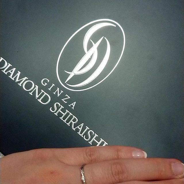 【銀座ダイヤモンドシライシの口コミ】 普段アクセサリーを一切つけてこなかったに等しいので、つけ心地も負担に…