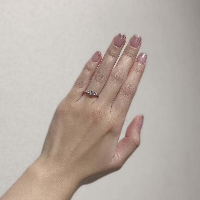 【BRILLIANCE+(ブリリアンスプラス)の口コミ】 ネットで選んで実際に店舗に行って、着用しました。イメージ通りで、他の…