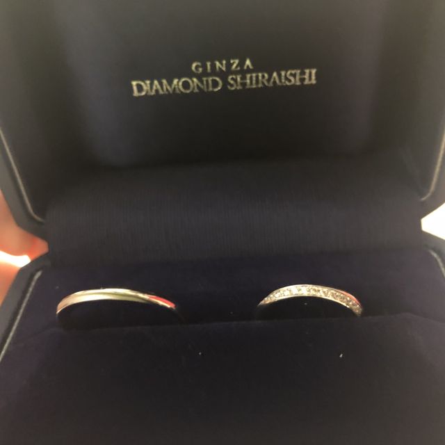 【銀座ダイヤモンドシライシの口コミ】 シンプルな指輪を購入予定でしたが(ダイヤが付いていないタイプ)、巻きつ…