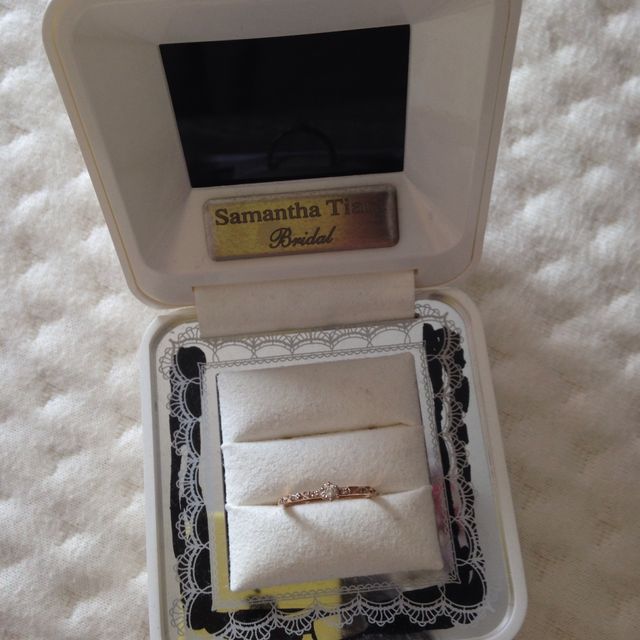 【サマンサティアラブライダル(Samantha Tiara Bridal)の口コミ】 もらいものなので、私は詳しくわからないですが、私の雰囲気、年齢、好み…