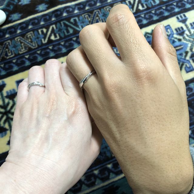 【アイプリモ(I-PRIMO)の口コミ】 2人が1番気に入ったのがこちらのデザインでした☆
色々見せていただきまし…