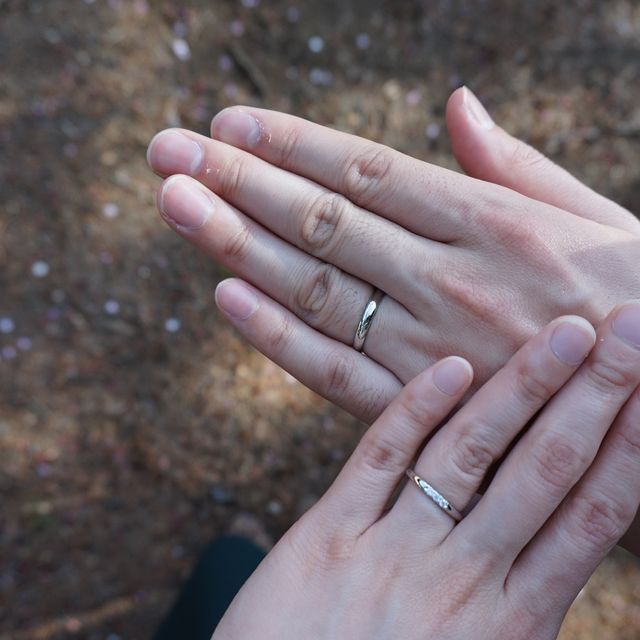 【MIKIMOTO(ミキモト)の口コミ】 相手の名前と日付を入れられること、日本のメーカーであること、同じデザ…