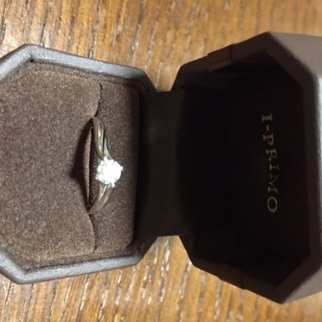 【アイプリモ(I-PRIMO)の口コミ】 婚約指輪はいつもつけるものではないので購入自体をそもそも悩んでいたの…