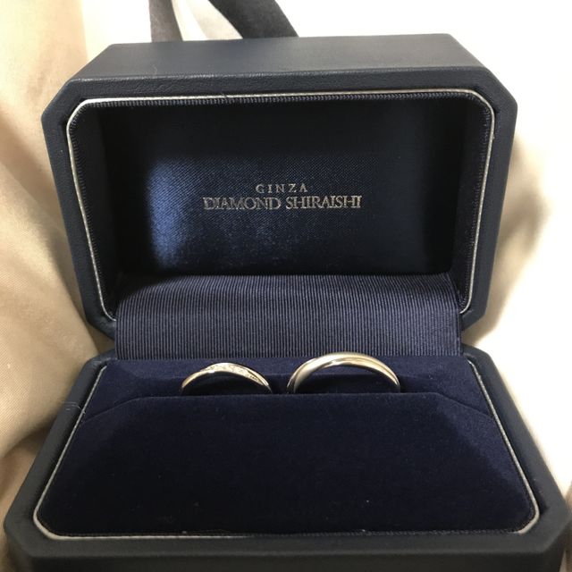 【銀座ダイヤモンドシライシの口コミ】 飽きのこないシンプルなデザインのものにしようと思っていましたが、実際…