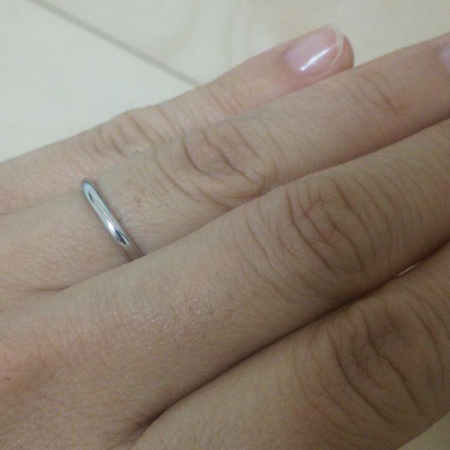 【ヴァンドーム青山(VENDOME AOYAMA)の口コミ】 プラチナでシンプルなものが欲しかったので、本当にシンプルで余分なデザ…
