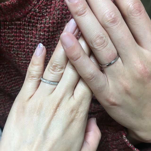 【銀座ダイヤモンドシライシの口コミ】 希望デザインなどまったくなかったのですが、ほぼ一目惚れで決めました。…