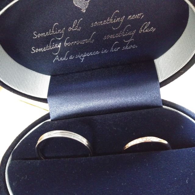 【Something Blue(サムシングブルー)の口コミ】 来店前にネットカタログで気になるデザインをピックアップし、それを中心…