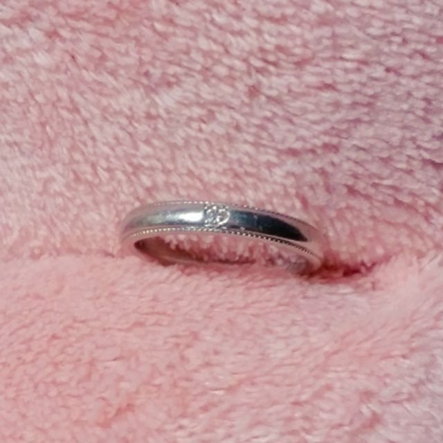 【銀座ダイヤモンドシライシの口コミ】 服の好みが変わっても、普段でもフォーマルな場面でも浮かず、年齢を選ば…