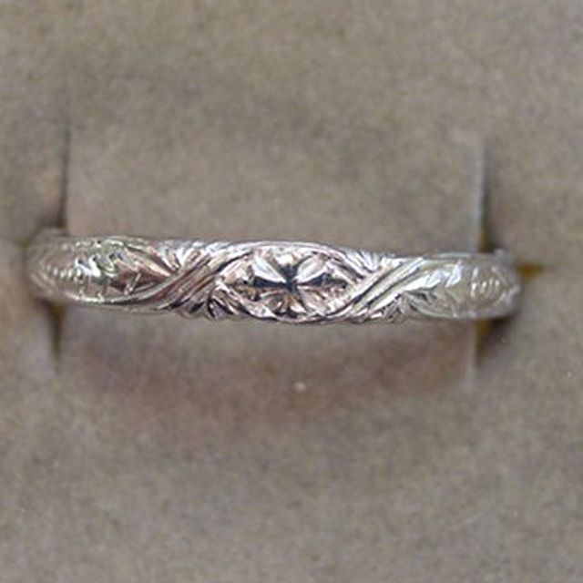 【Loree Rodkin(ローリー・ロドキン)の口コミ】 私は実際に店舗に足を運んで選んだのですが、やはり購入の決め手となった…