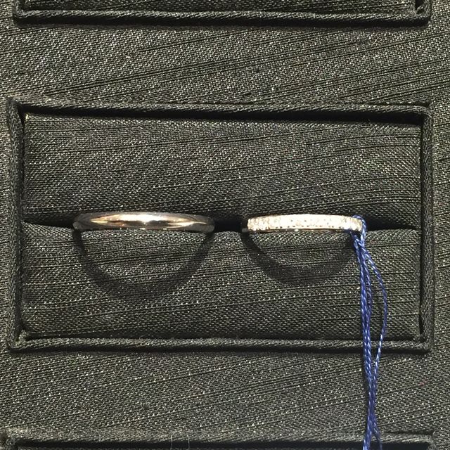 【YUKIZAKI BRIDAL(ユキザキブライダル)の口コミ】 

他の指輪と重ね付けできる細身の指輪を探していていました。ダイヤも可…