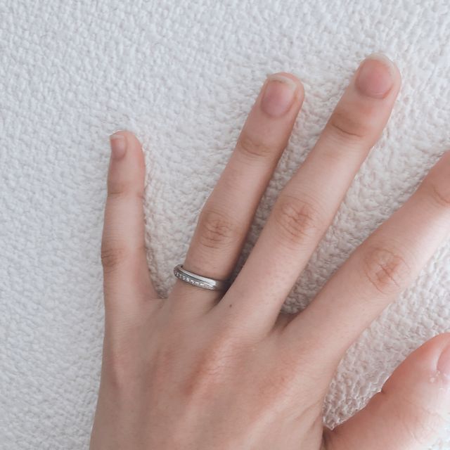 【PROPONERE(プロポネール)の口コミ】 結婚指輪で10万以下は作りが安そうで嫌だな、飽きのこないデザインがいい…
