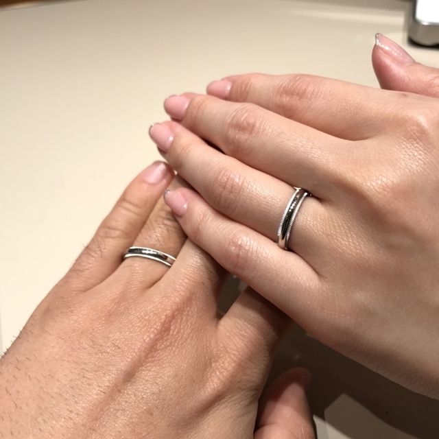 【ティファニー(Tiffany & Co.)の口コミ】 店員さんの接客力に一目惚れしてティファニーに決めました。冠婚葬祭どん…