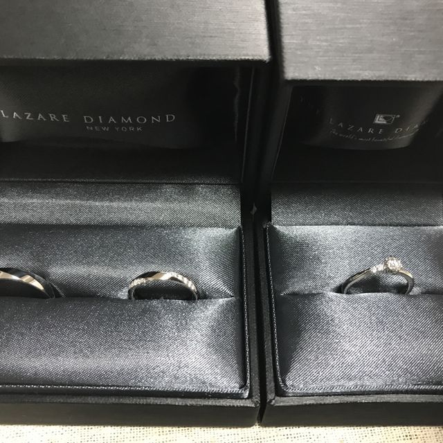 【ラザール ダイヤモンド(LAZARE DIAMOND)の口コミ】 夫の指は、太くてごついためオーソドックスな細いタイプの指輪じゃないも…