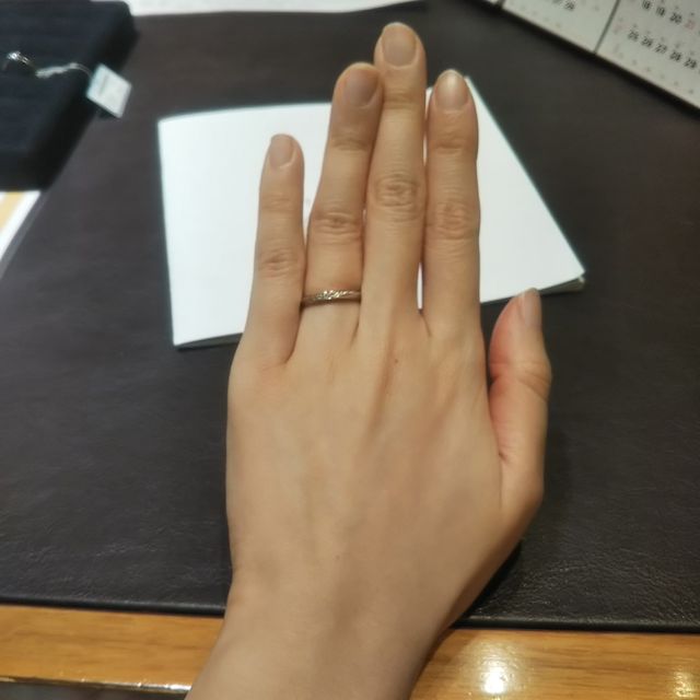 【TRECENTI(トレセンテ)の口コミ】 上品なメレダイヤがかわいらしく女性らしさを演出してくれます。ダイヤの…