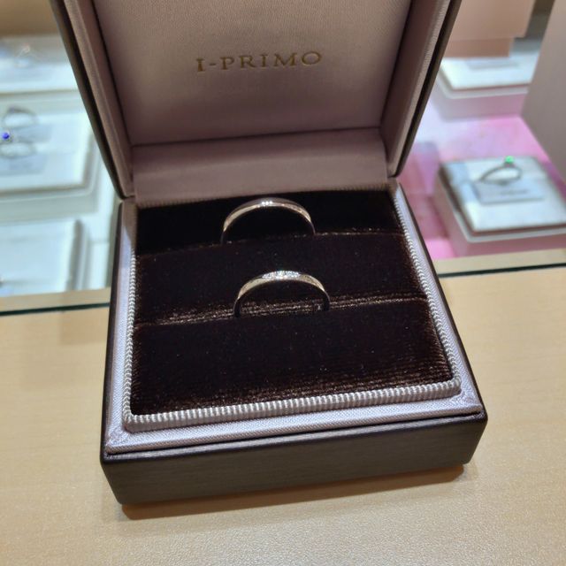 【アイプリモ(I-PRIMO)の口コミ】 シンプルなデザインと手頃な価格が決め手でした。スタッフもこちらの意向…