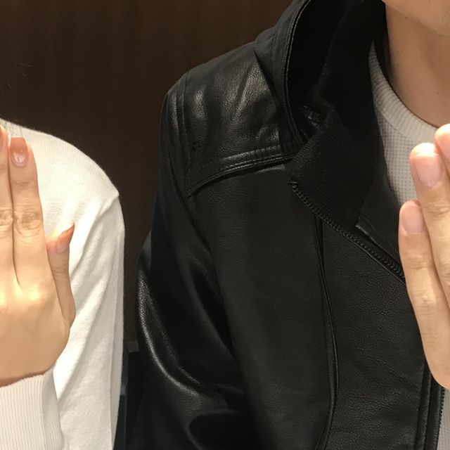 【銀座ダイヤモンドシライシの口コミ】 指輪を選んでいく中でびっくりしたのが
彼もわたしも最初から最後まで
「S…