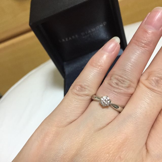 【ラザール ダイヤモンド(LAZARE DIAMOND)の口コミ】 特にブランドは決めずに、シンプルでダイヤの質が良い指輪を探していまし…