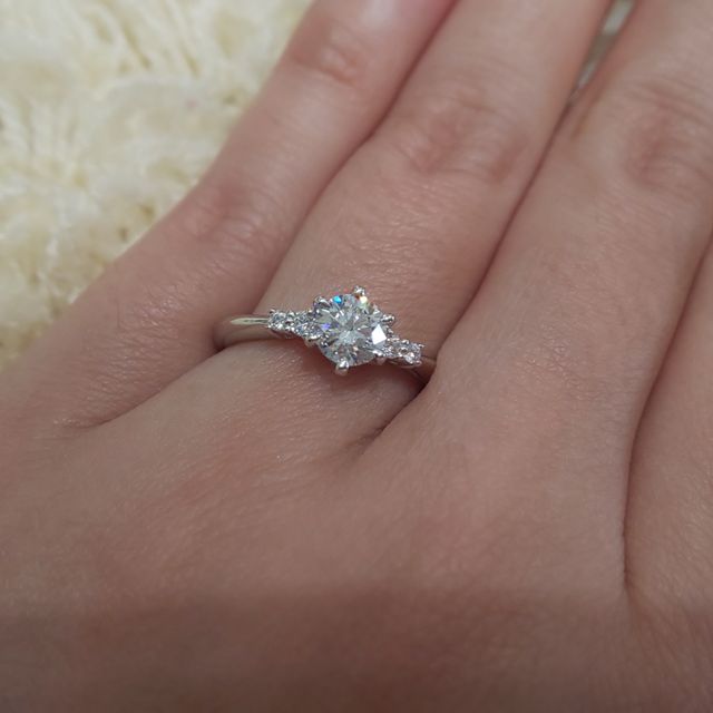 【アイプリモ(I-PRIMO)の口コミ】 重ねづけがしたいと思い、セットリングで探していました。似たようなもの…