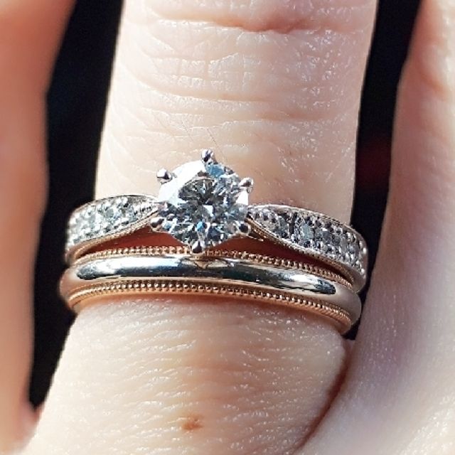 【ギンザタナカブライダル(GINZA TANAKA BRIDAL)の口コミ】 デザインに関してはどのブランドにでもあるような定番のものが良かった為…