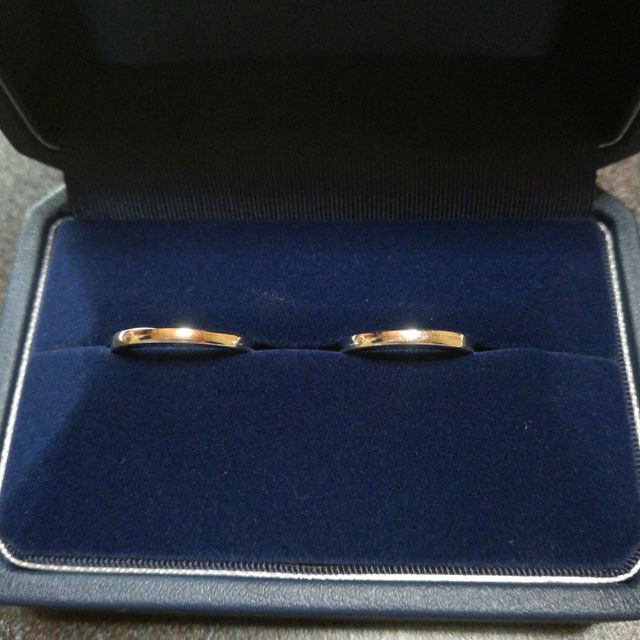 【銀座ダイヤモンドシライシの口コミ】 貴金属を一切つけたことがない私でも凄く違和感なく指に嵌められたことが…