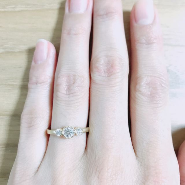 【RosettE(ロゼット)の口コミ】 あまりないシンプルなデザインとヴィンテージ感のある感じも素敵でした。
…