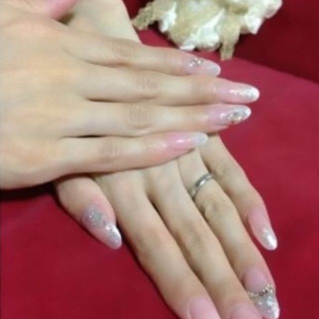 【ティファニー(Tiffany & Co.)の口コミ】 シンプルで男性が着けていてもしっくりくるデザインで飽きのこないものを…