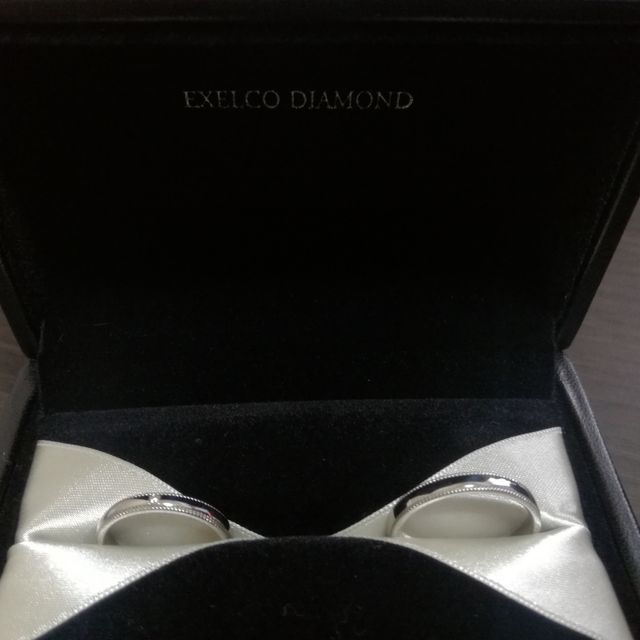 【エクセルコダイヤモンド(EXELCO DIAMOND)の口コミ】 もともとミル打ちのデザインが気になっていていろいろなブランドを見て回…