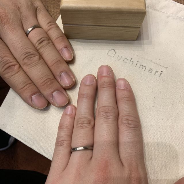 【uchimari(ウチマリ)の口コミ】 自分たちでデザインできるし、作れるところ
いろんな指輪を見たけど、ちょ…