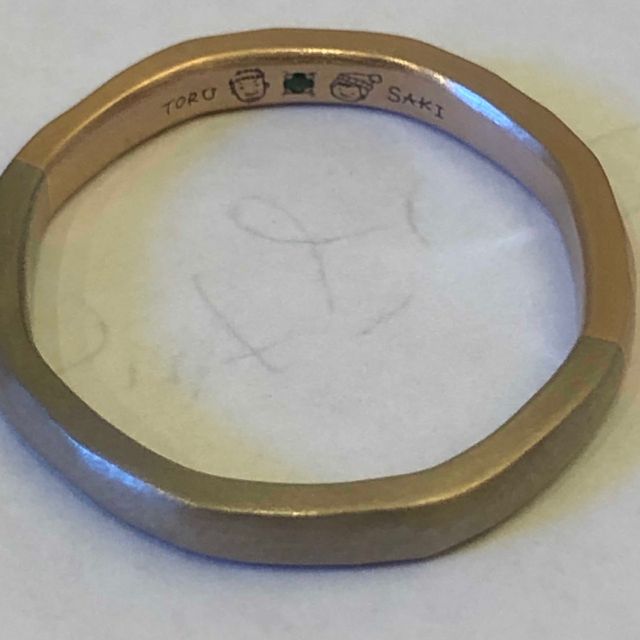 【uchimari(ウチマリ)の口コミ】 自分たちでデザインできるし、作れるところ
いろんな指輪を見たけど、ちょ…