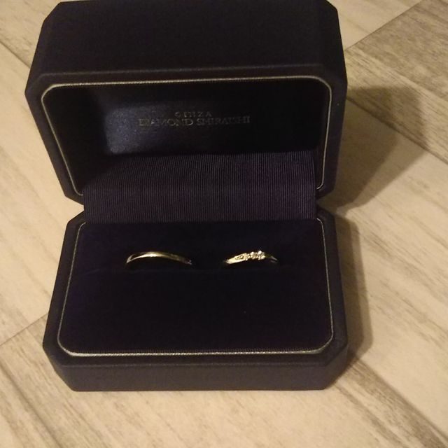 【銀座ダイヤモンドシライシの口コミ】 お洒落なデザインで、さりげなくキラリとダイヤモンドが輝くところに惹か…