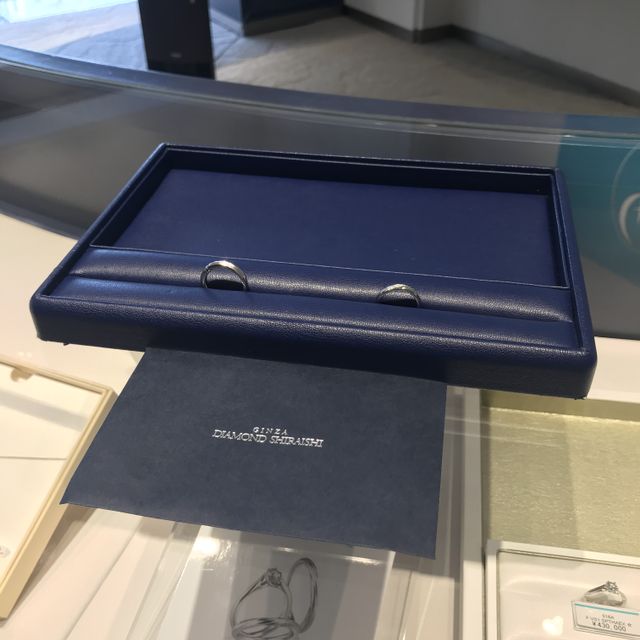 【銀座ダイヤモンドシライシの口コミ】 日本のブランドにしたかったのと、豊富なデザインの中から選ぶことができ…