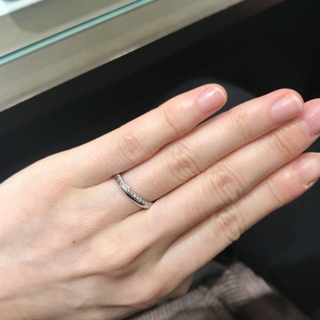 【アイプリモ(I-PRIMO)の口コミ】 指輪を買ったらずっと外さずに付けているつもりだったので、あまり華美で…