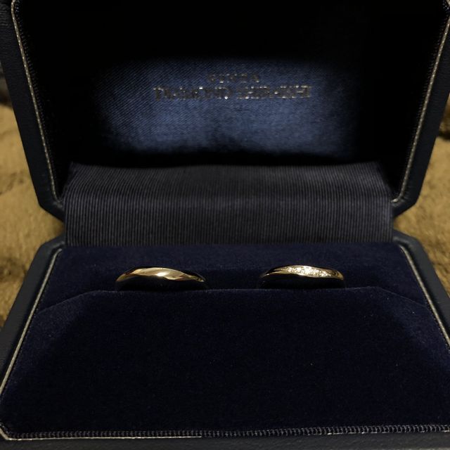 【銀座ダイヤモンドシライシの口コミ】 値段、安心のアウターフォロー
予算以内でステキな指輪を探して頂き、親身…