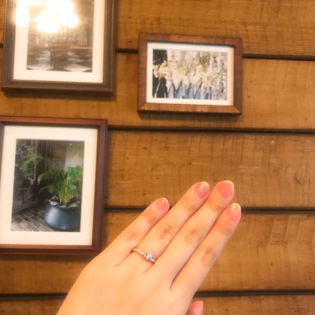 【銀座ダイヤモンドシライシの口コミ】 デザインと接客の良さで選びました。私が欲しいとイメージしていたデザイ…