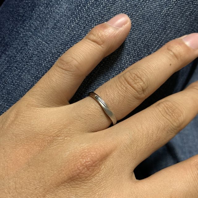 【銀座ダイヤモンドシライシの口コミ】 デザインが良かった。婚約指輪は買わなかったので結婚指輪は価格帯をあま…