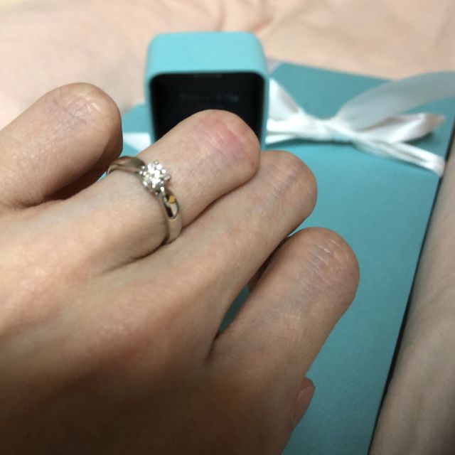 【ティファニー(Tiffany & Co.)の口コミ】 ティファニーさんはデザインが豊富でダイヤが例え小さめでも輝きがしっか…