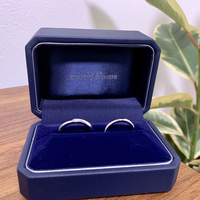 【銀座ダイヤモンドシライシの口コミ】 ダイヤモンドがついているデザインが良かったけど、仕事をしているのであ…